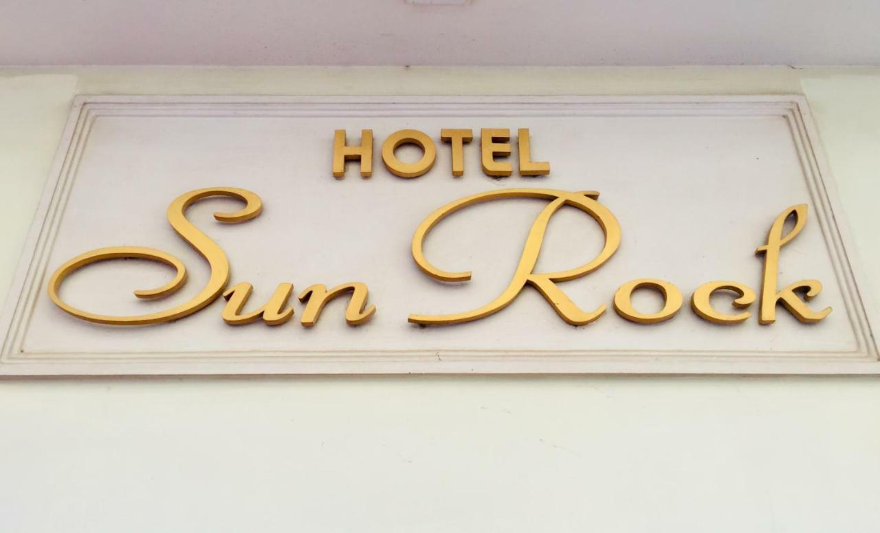 Hotel Sun Rock Kanyakumari Buitenkant foto